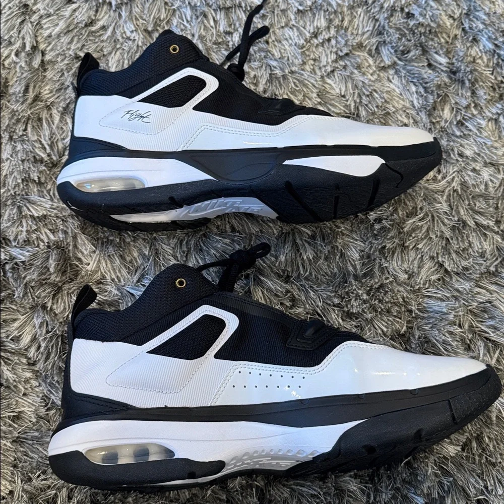 Jordan Stay Loyal 3Black White Metallic Gold - FB1396-070 - Size 11